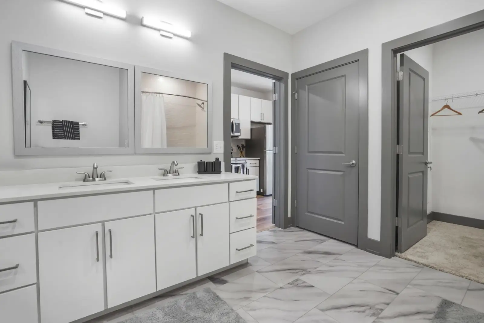 Castleberry Park spa-inspired bathroom - loft apartments for rent Atlanta