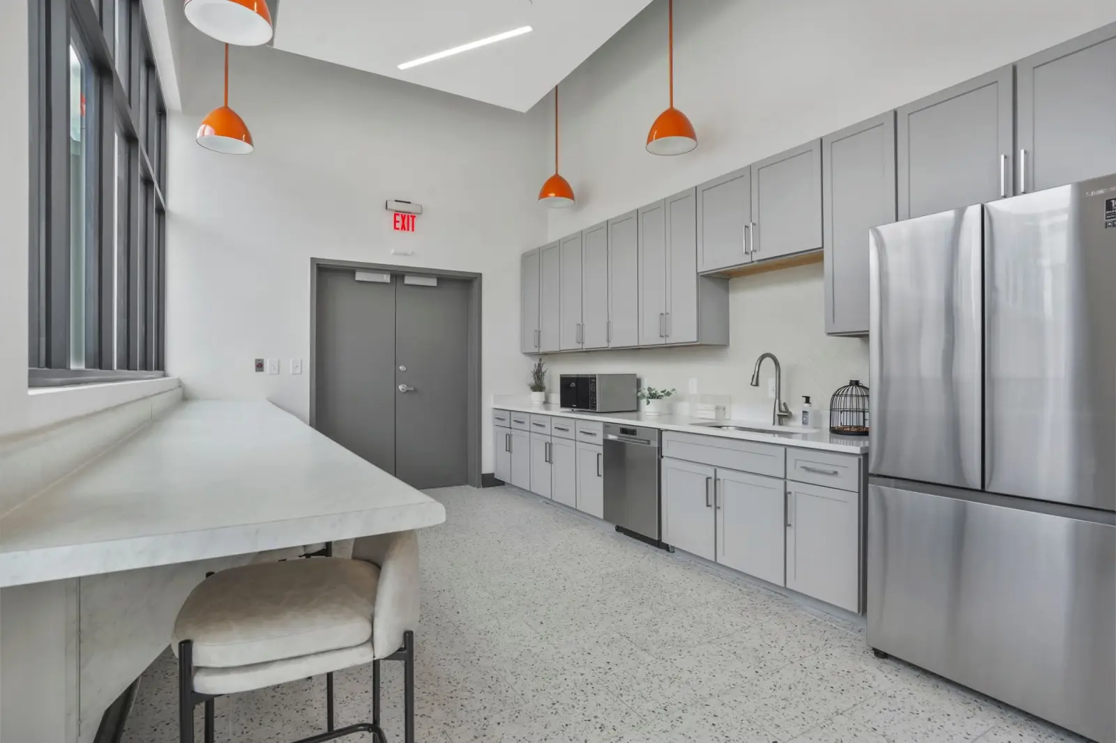 Castleberry Park modern kitchen - apartments in Atlanta