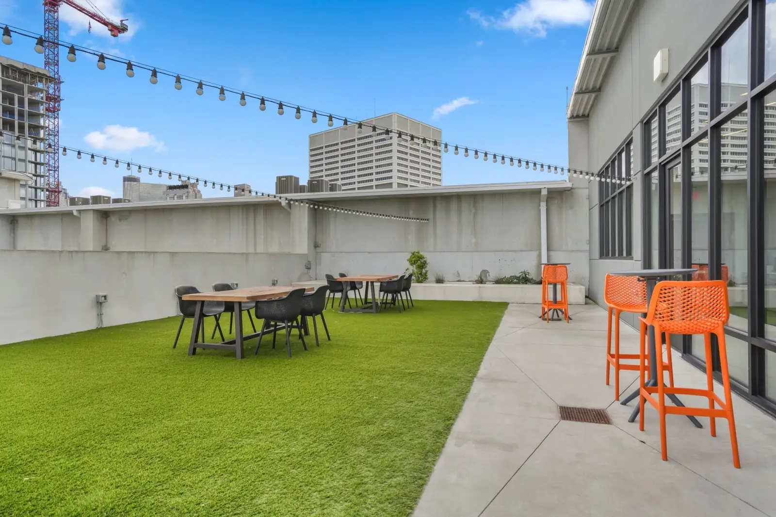 Castleberry Park rooftop lawn - Castleberry Hill apartments