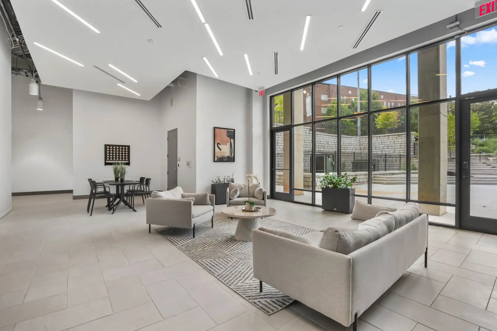 Castleberry Park resident lounge, apartments in Atlanta, GA