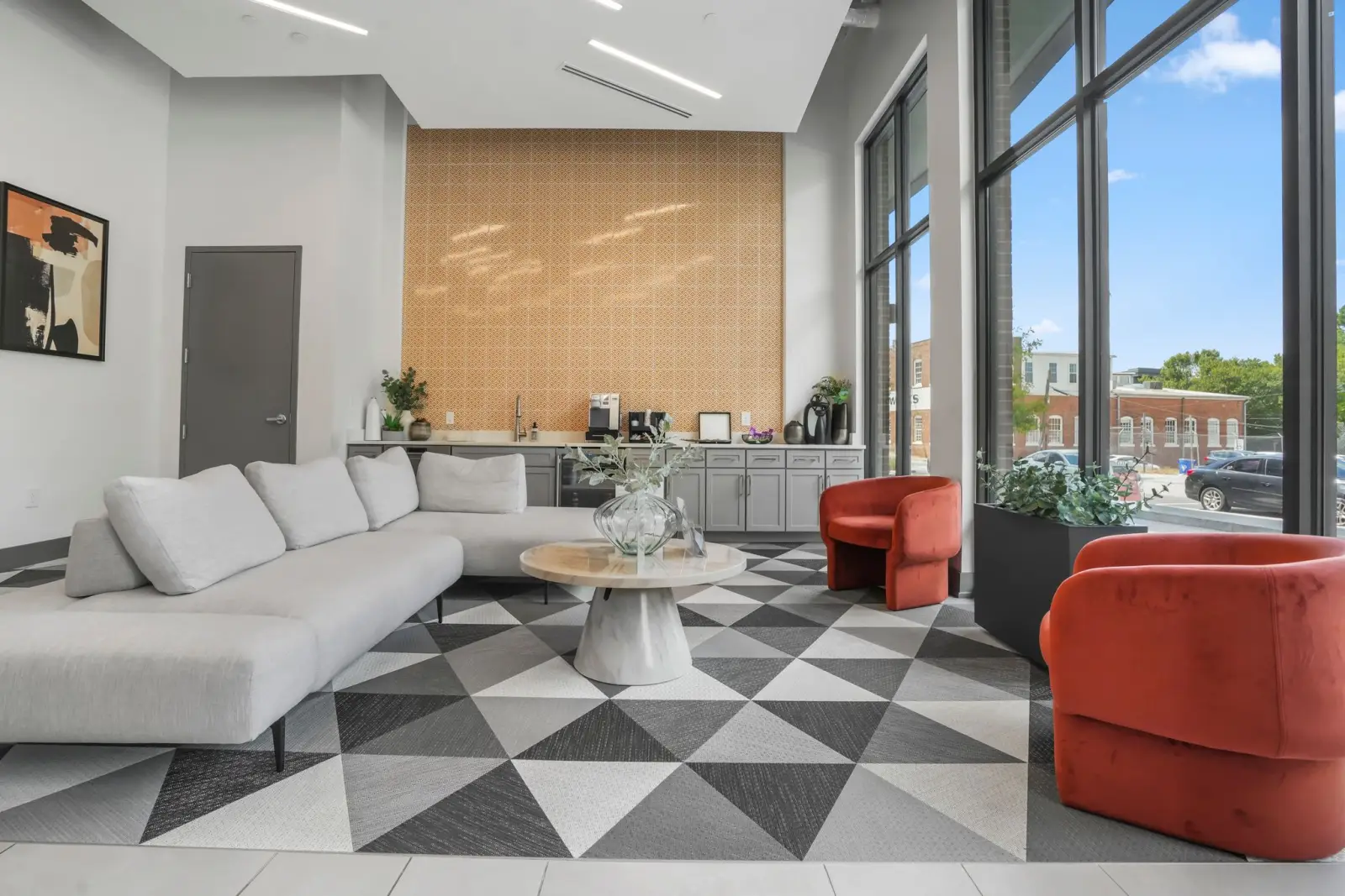 Castleberry Park modern amenities - apartments near Mercedes Benz Stadium